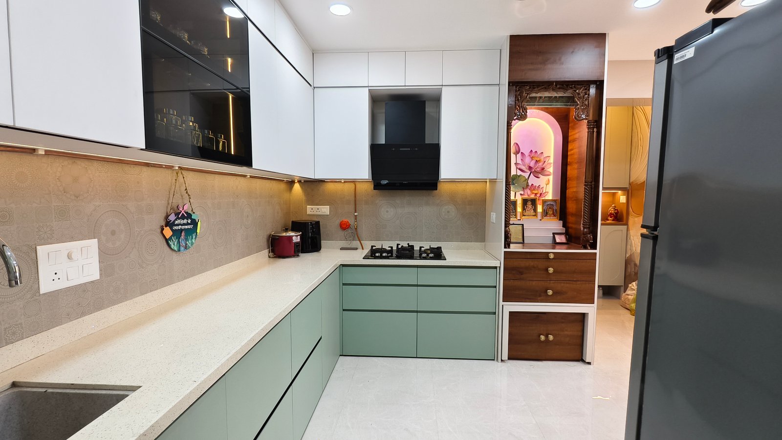 810 Pune